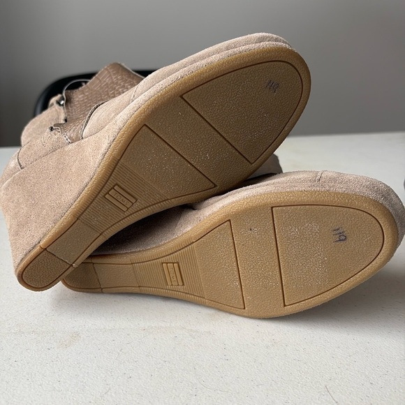 TOMS Women's Desert Wedge‎ Ankle Bootie  Size 5 - Picture 2 of 7